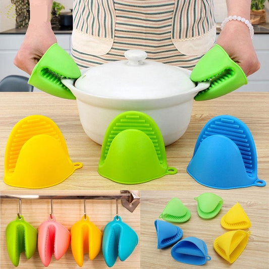 Silicone Heat Resistant Glove Clip | Non - Slip Pot Holder & Oven Mitt - Mazmart.pk